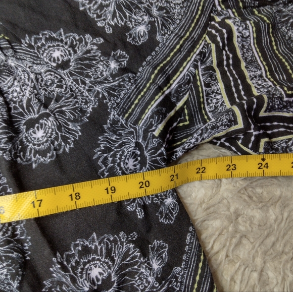 Free People Black Walking on a Dream Tunic Blouse Size S - Picture 13 of 14